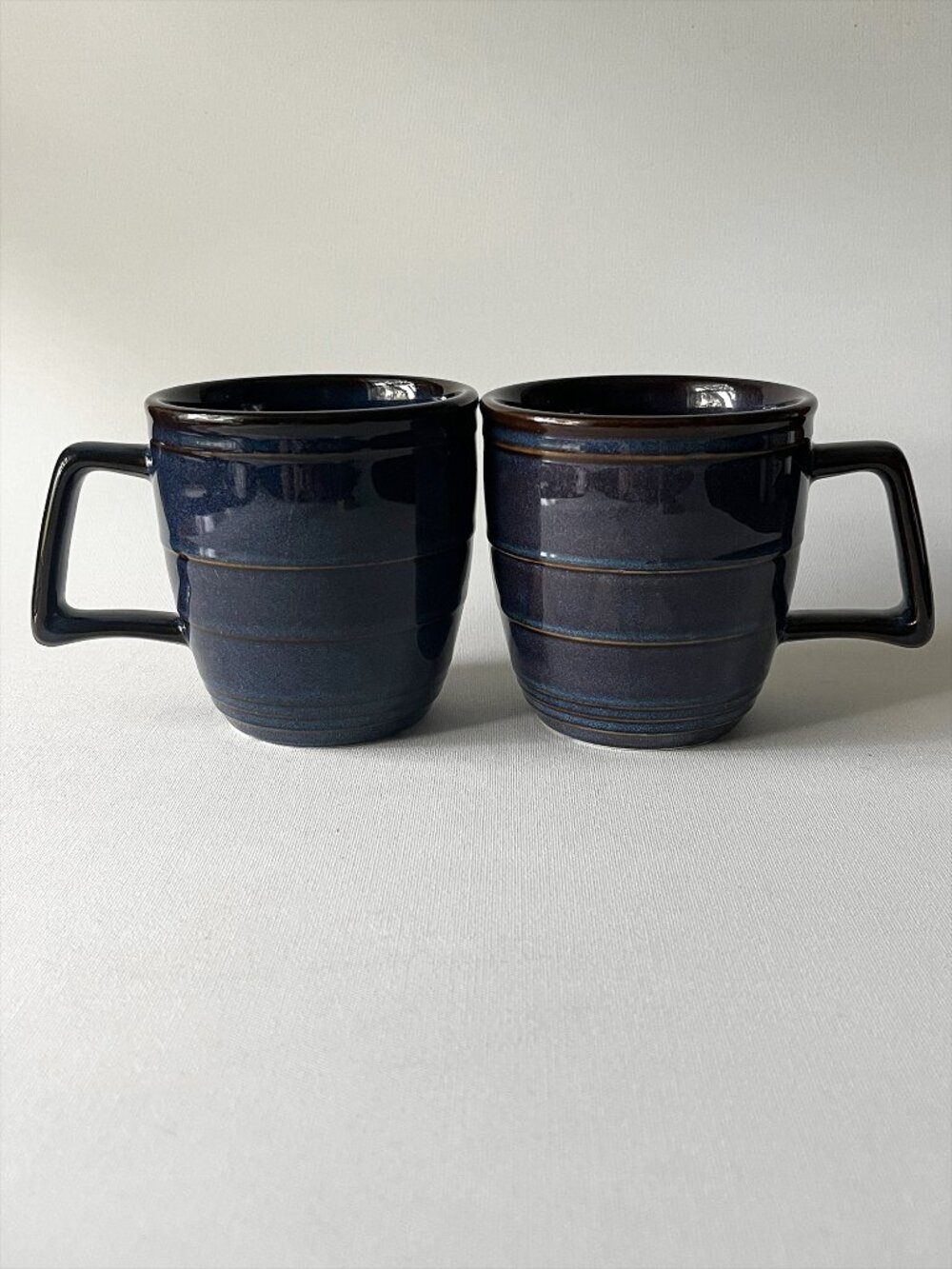 Set 2 Homer Laughlin Indigo Flipside Mugs Embossed Rib 14 oz Blue Coffee Mugs